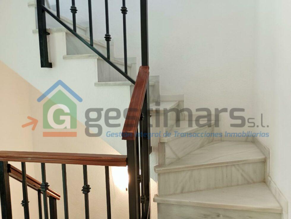 REF-79327-15